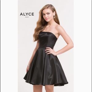 Alyce Paris Homecoming Skater Dress/NWOT